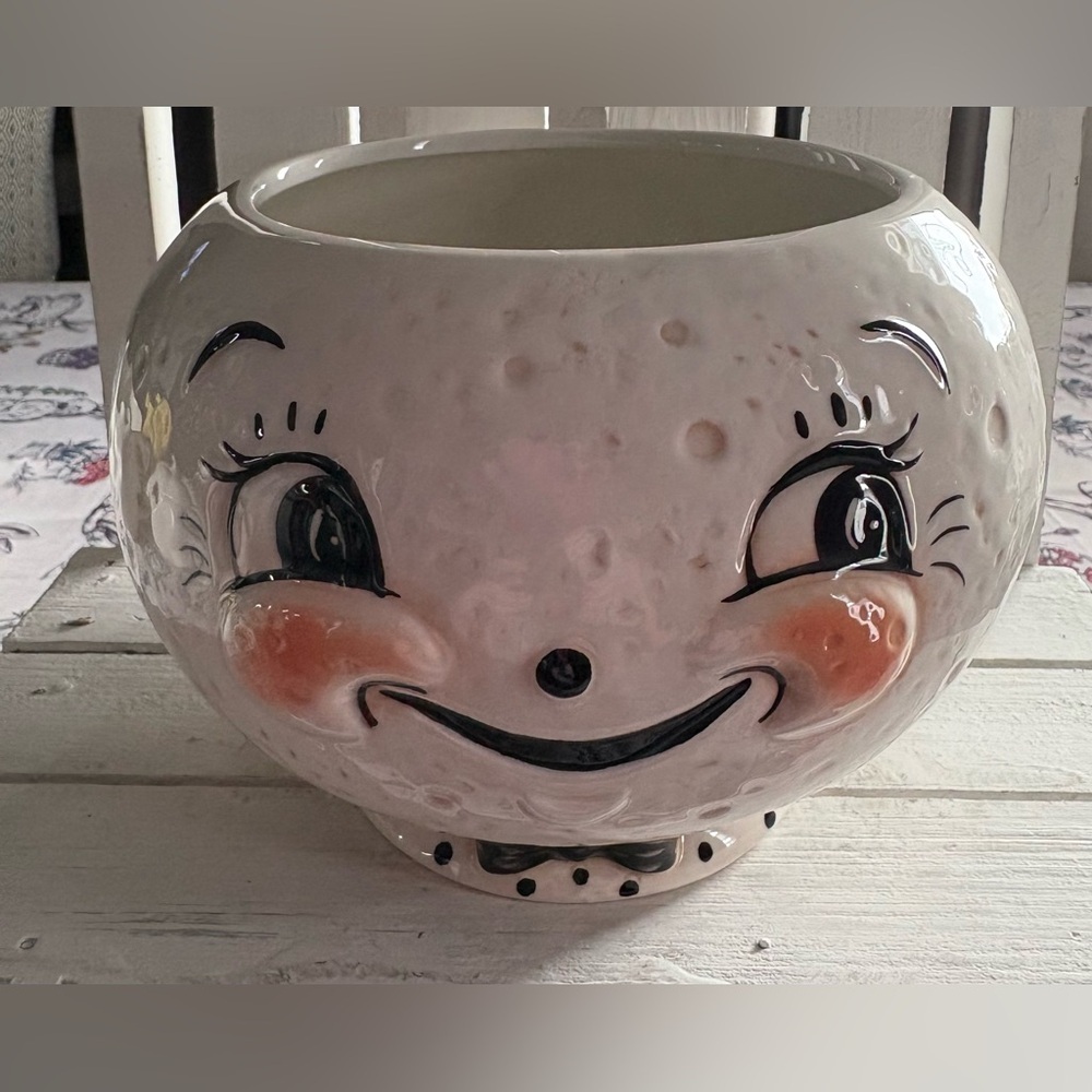 Charming Joanna Parker Luna Ceramic Bowl White and Black